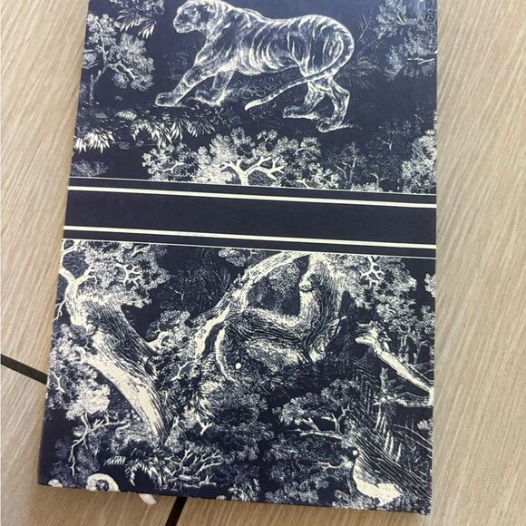 Brand new Christian Dior notebook - Picture 5 of 5